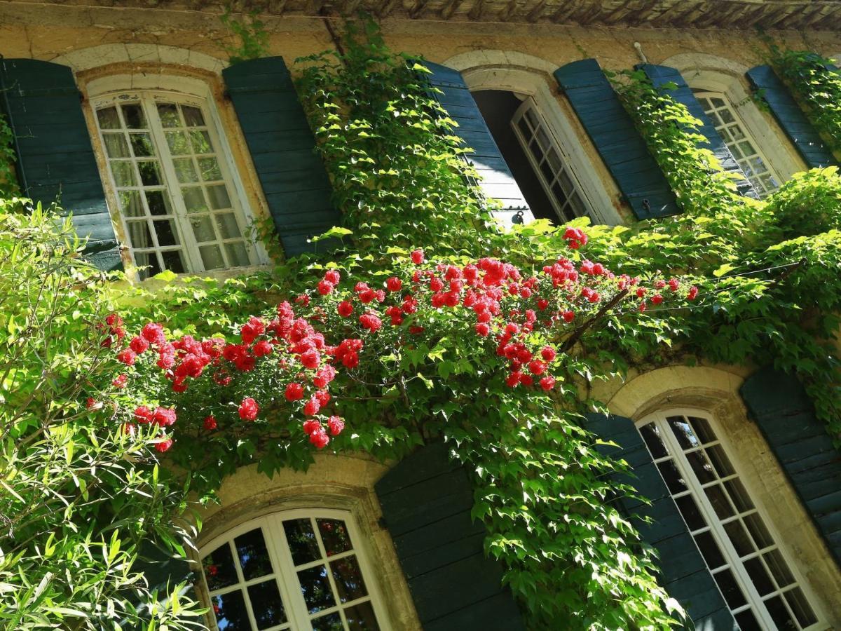 Domaine De Rhodes 3* Avignon