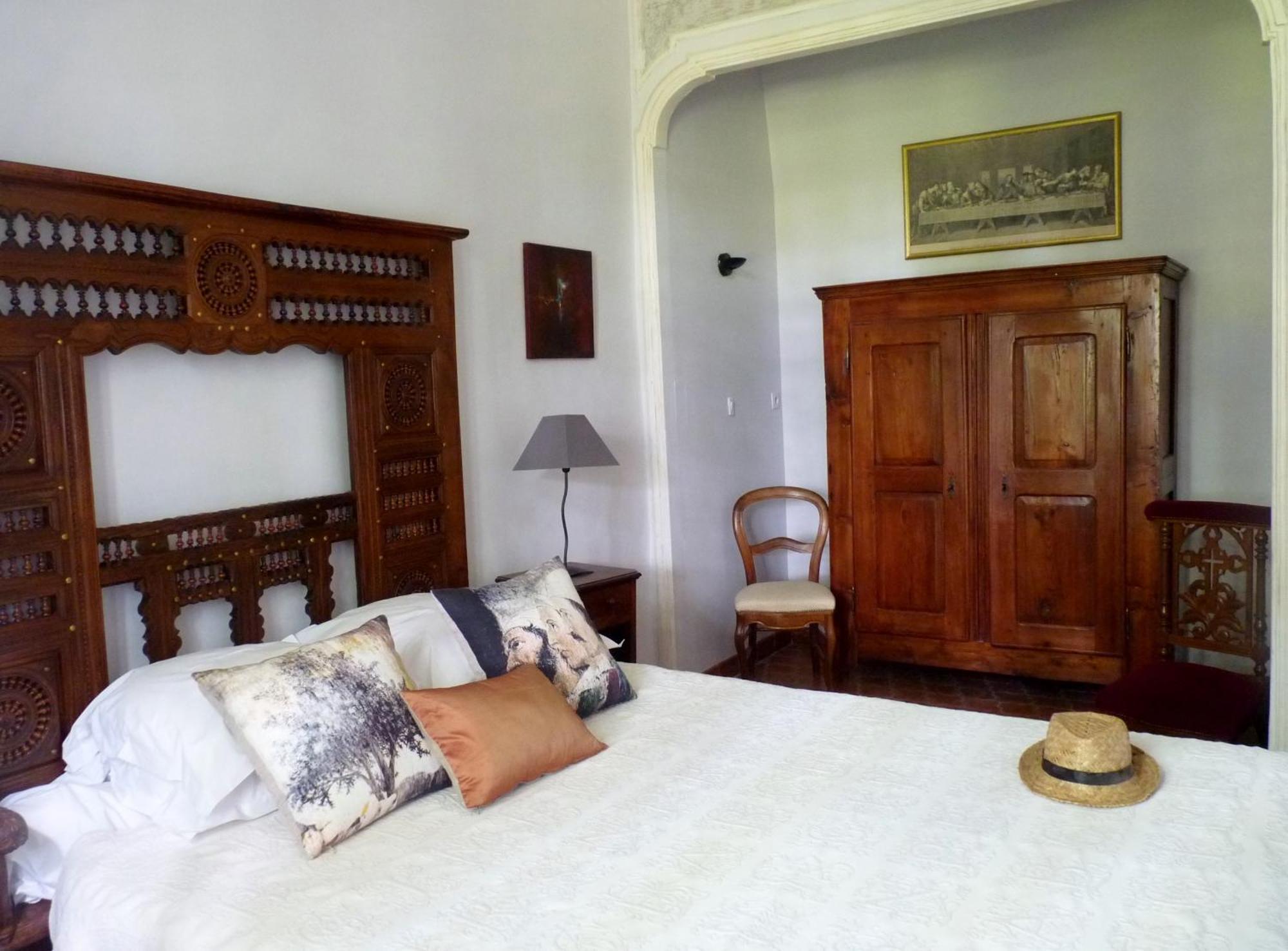Domaine De Rhodes Bed & Breakfast Avignon