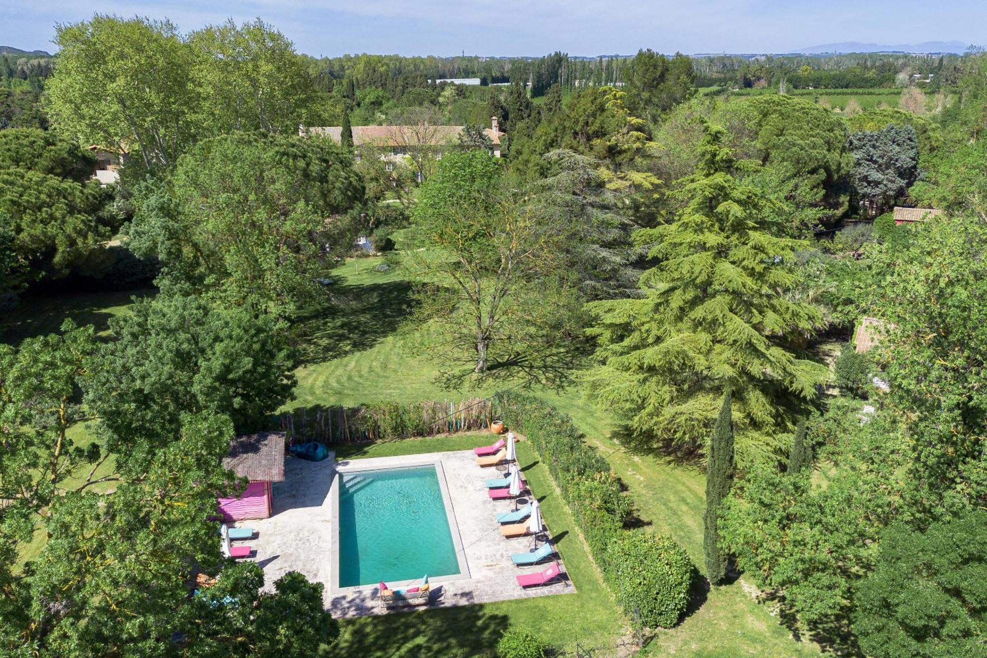 Bed & Breakfast Domaine De Rhodes Avignon